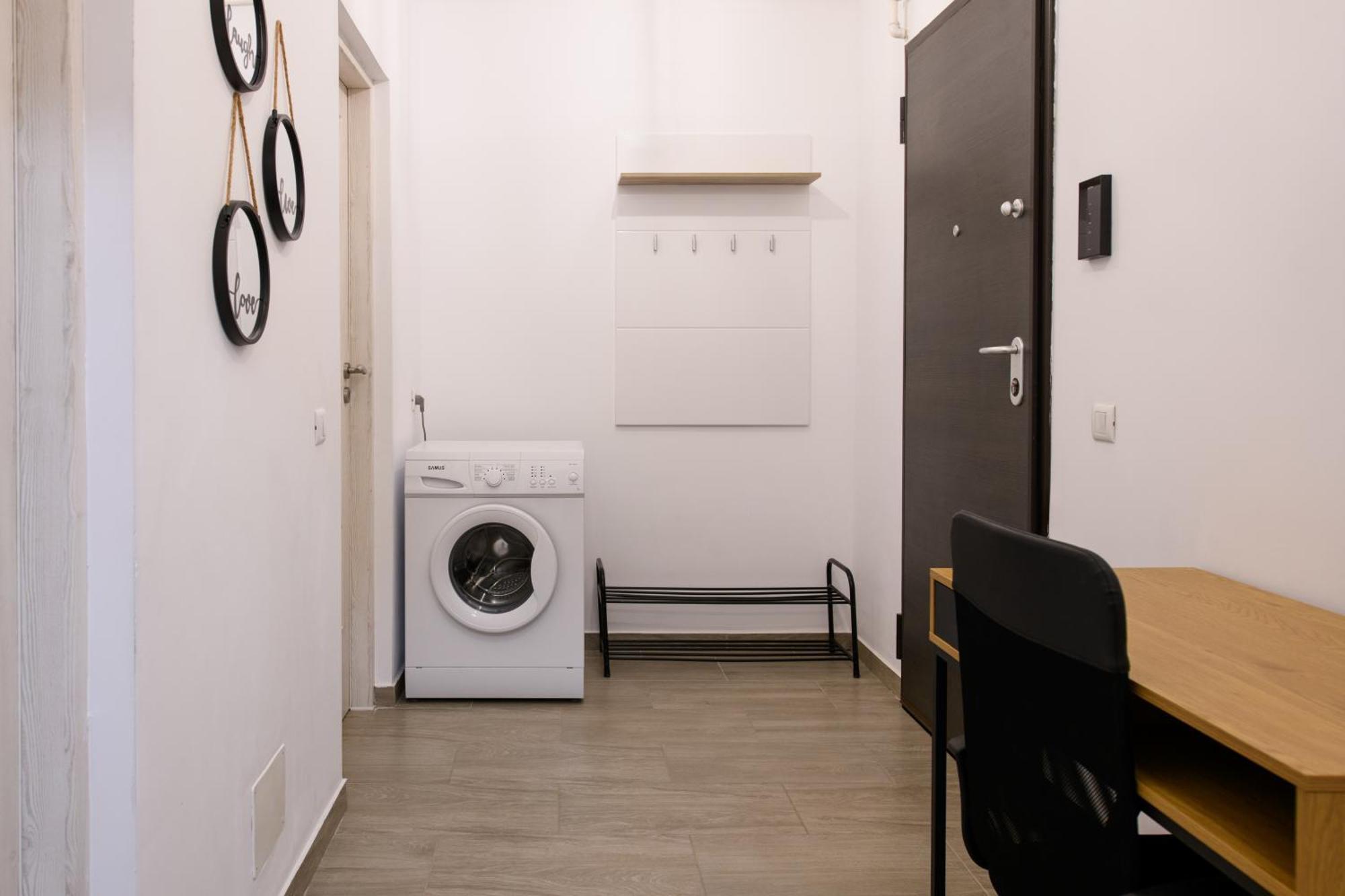 Appartamento Smart Living Plaza Bucarest Esterno foto